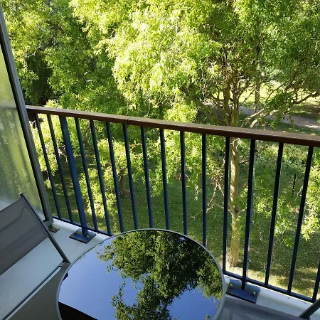 Bonvallet - Appartement Paisible Et Chaleureux Avec Balcon Amiens