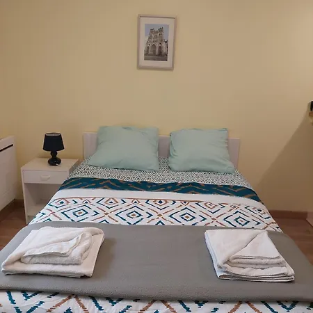 Bonvallet - Appartement Paisible Et Chaleureux Avec Balcon